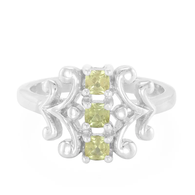 Anello in argento con Apatite Xia