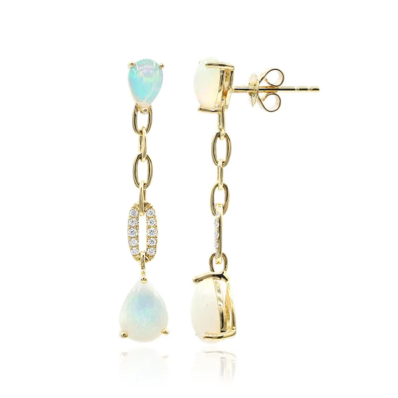 Orecchini in oro con Opale di Welo AAA (CIRARI)