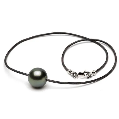 Laccio di cuoio con fermaglio, perla nera di Tahiti AA+ o AAA